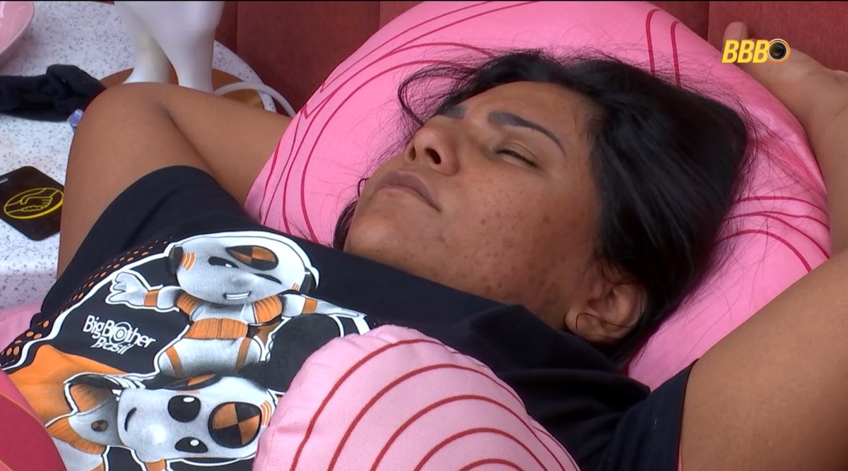 Vai Desmaiar tweet media