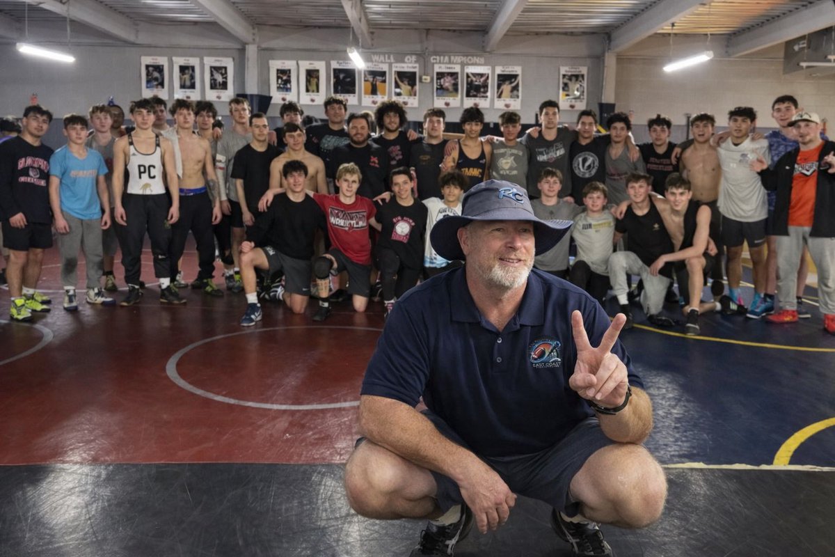 Coach Chad Thundermuffin tweet media