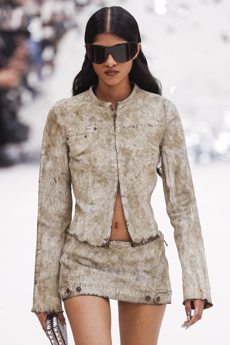 cherrymartinis tweet media