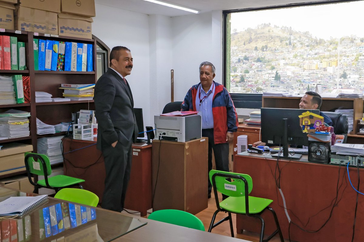 SeducEdoMex's tweet image. 📍El Srio. Miguel Ángel Hernández Espejel visitó la: 

🖇️Dirección de Coordinación Regional de Educación Básica.
🖇️Coordinación de Delegaciones Administrativas y de Atención a Grupos Sociales.

Quienes dan seguimiento a los procesos administrativos y operativos.
#ElPoderDeServir