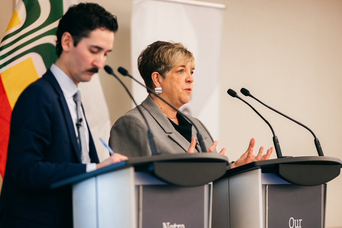 Manitoba bilingual municipalities tweet media