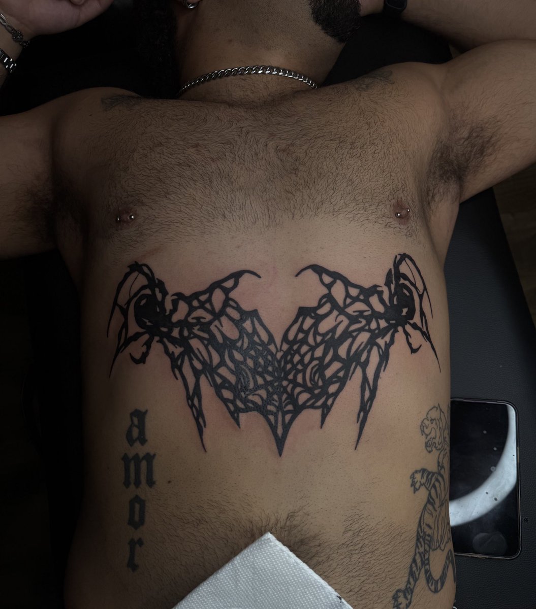 yosoymarcito's tweet photo. pain is temporary, sexy is forever! 

✒️: @_spookysam_  thank you bestie MUAH https://t.co/SD3MwB0l54