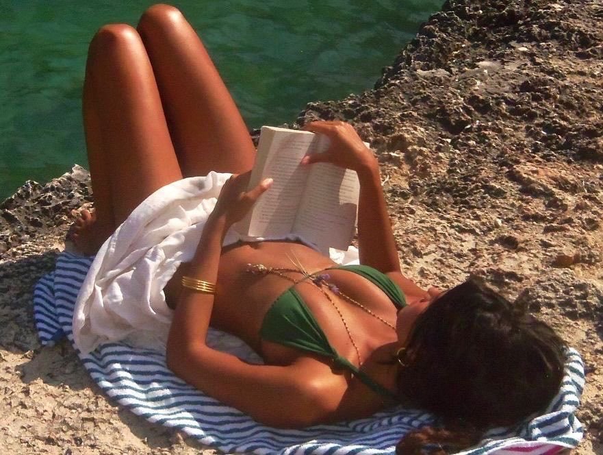 Aruvin 💊 tweet media