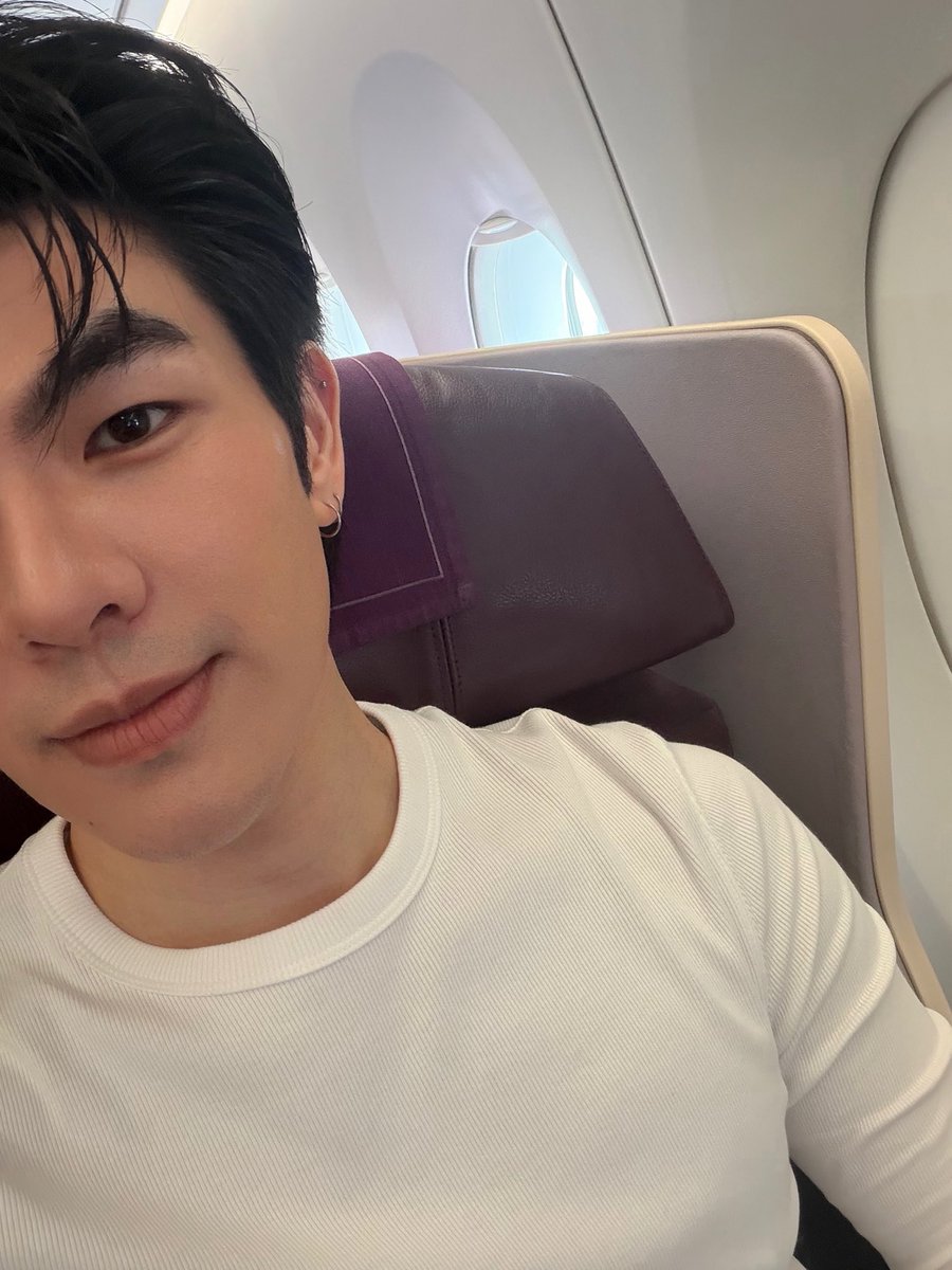 mile phakphum tweet media