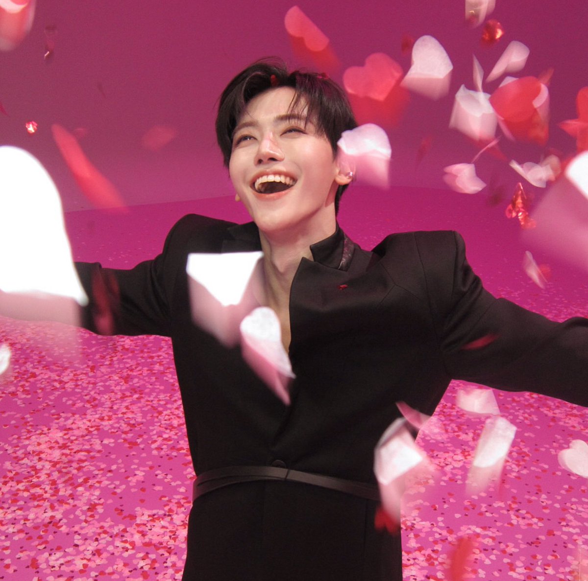 순간의 재민 tweet media