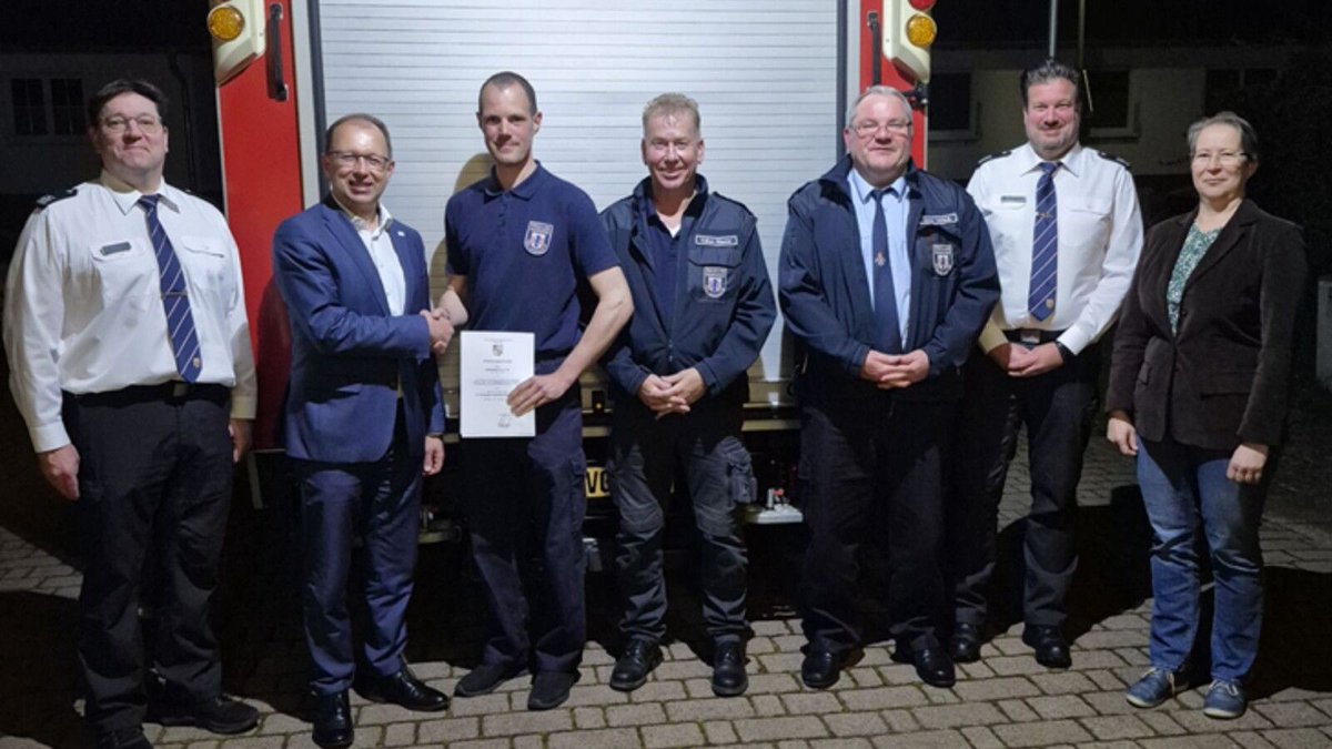 Feuerwehr Gau-Weinheim wählt neuen Wehrführer
rhein-nahe-direkt.de/nachrichten/al…