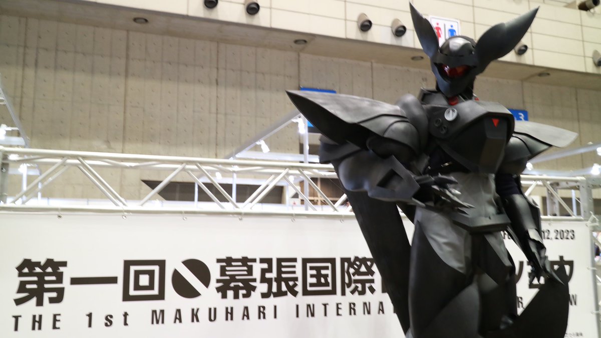 パトレイバー大好きでグリフォンが好きすぎて自分で作って着たアカウントはこちらです
ワンフェスレイバーショーや入間基地イベント、東京コミコン色んな所に参加しました
パトレイバーはいいぞ！！