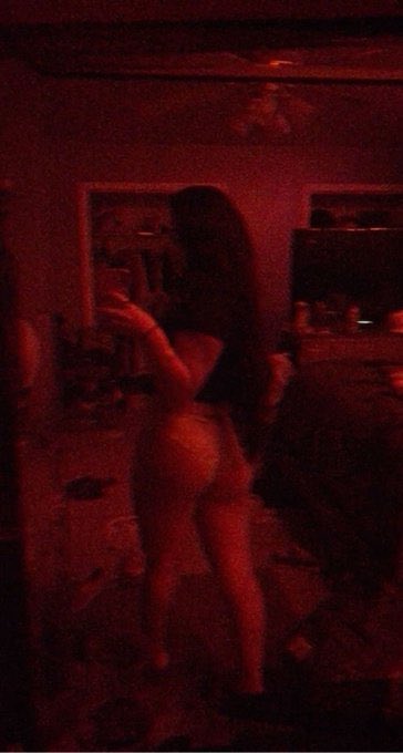 zee 💃 tweet media