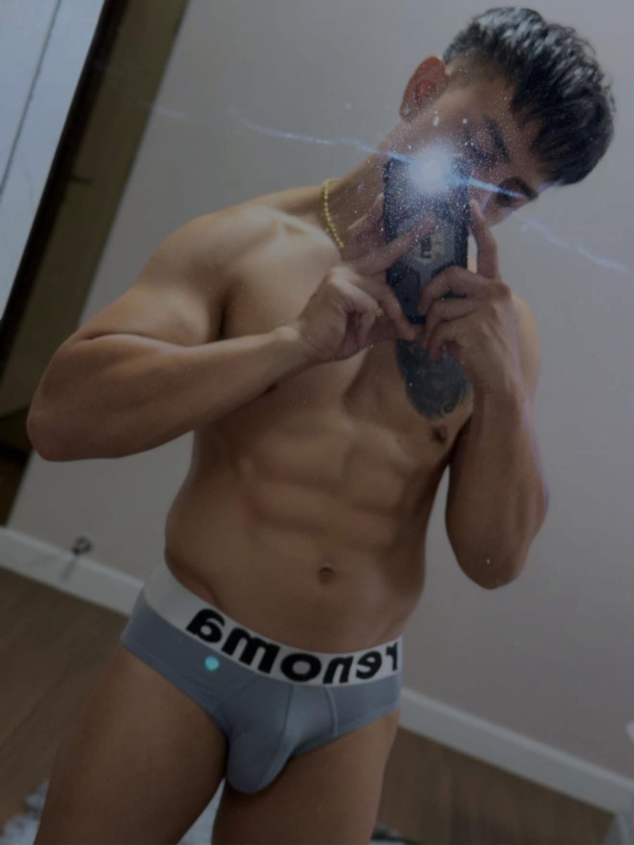 Basberybast1's tweet photo. พอแล้วกับการใจดี จะร้ายละน่าาาาา ตีก้นแรงๆ🍑 https://t.co/5Be1WXKOCO