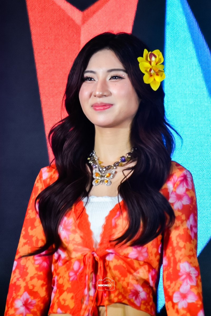 📸 of NINONG L tweet media