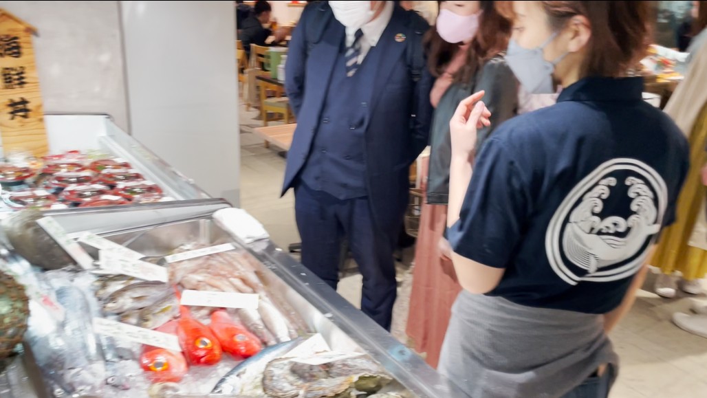 森朝奈 | 魚屋の森さん🐟👂 tweet media