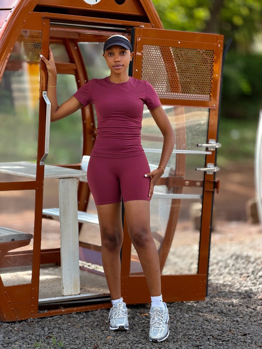 𝐌𝐚𝐱𝐦𝐢𝐥𝐢𝐚𝐧 👑 tweet media