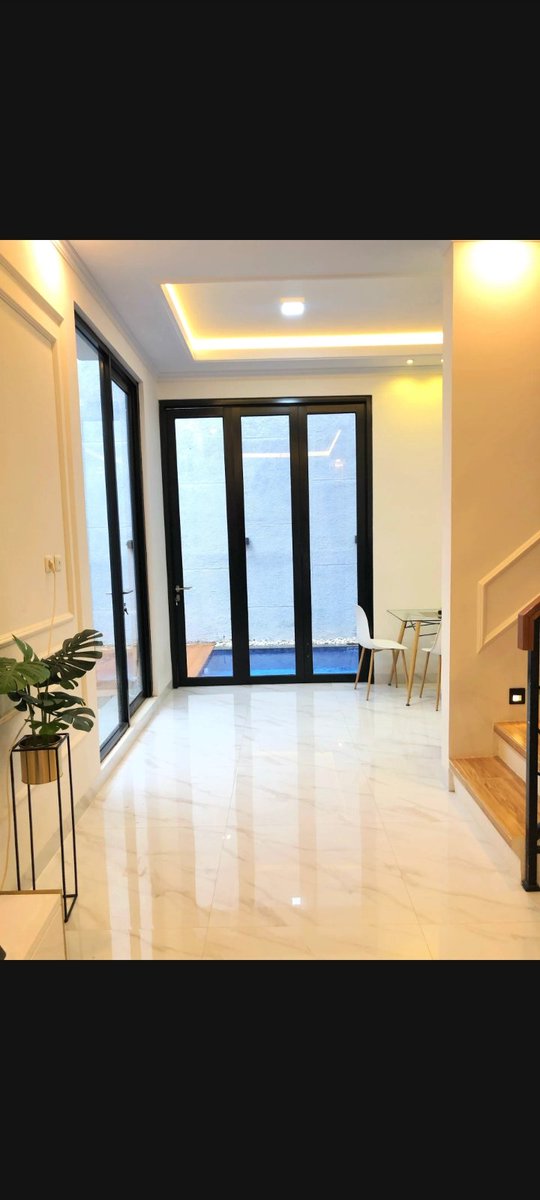 YuliaY72168's tweet photo. hunian Scandinavian Modern terbaru di Cipedak, Jagakarsa. Perpaduan desain minimalis dengan fasilitas mewah yang jarang ditemukan di lahan 100m²!

Pagi hari berenang di Private Pool, sore hari coffee time di Rooftop Garden pribadi Anda dengan udara Jagakarsa yang masih sejuk 🥰 https://t.co/ntlLVzvlKO
