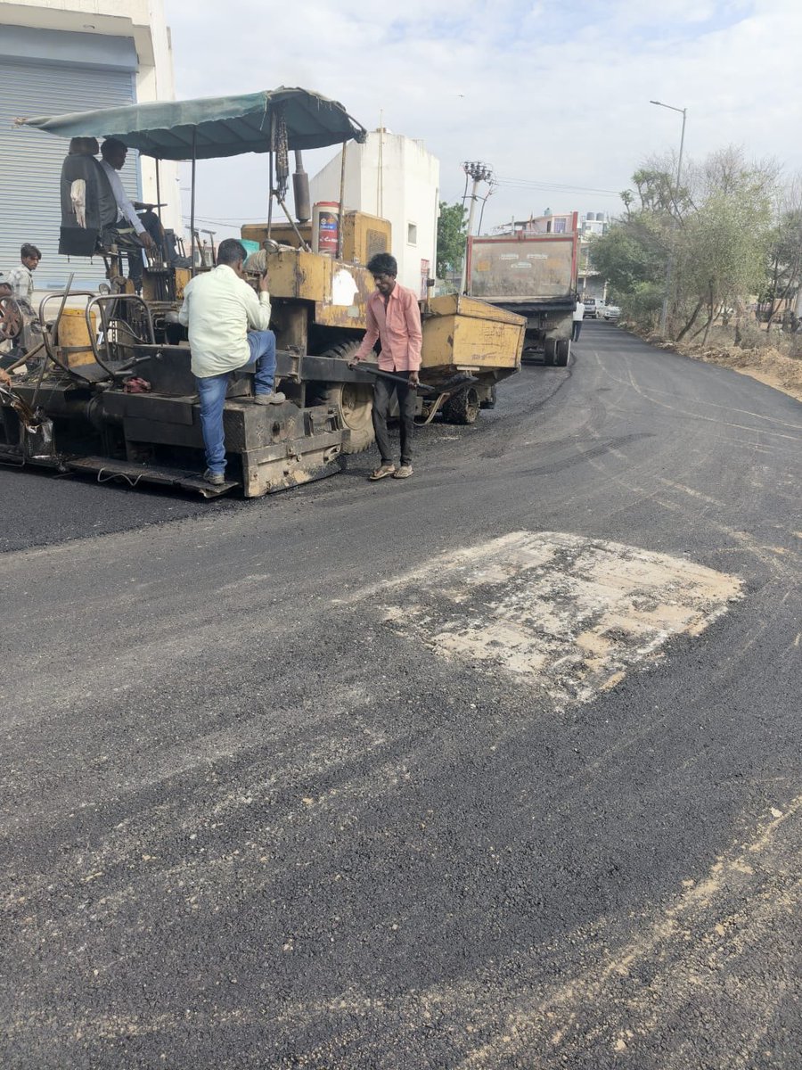 Col Rajyavardhan Rathore Office tweet media