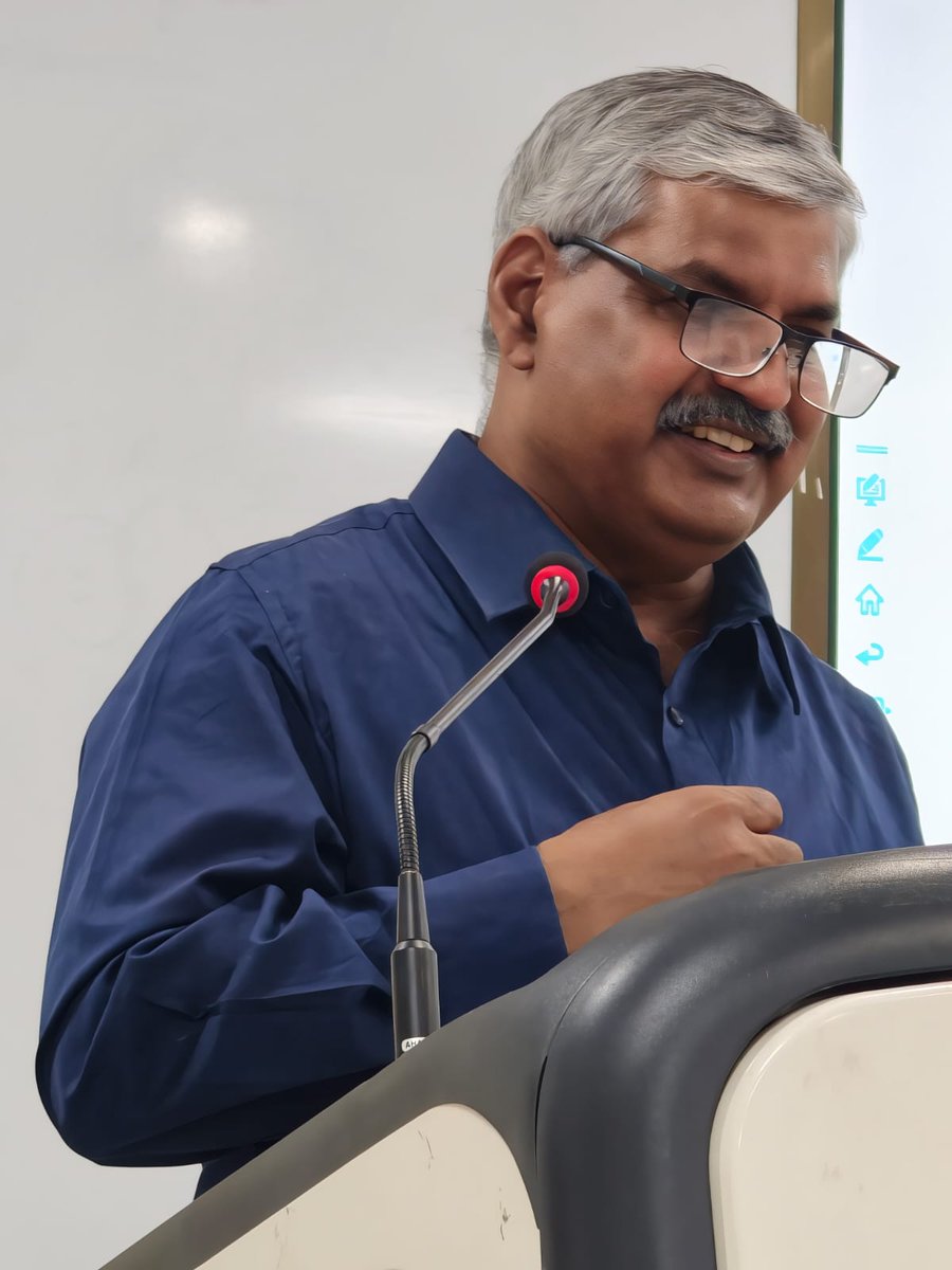 BHU_Ansi's tweet photo. On Day 2, Prof. B.V. Sharma, Director, AnSI gave a presentation and also talked about TB susceptibility in Sahariya tribe, on the occasion of Word TB Day, 24/03/2026. #BHUAnSI #BHUAnSI2026
@ansigoi
@gyanc7
@Gyan_Lab
@cbm2577 https://t.co/O8XXWwXgcb