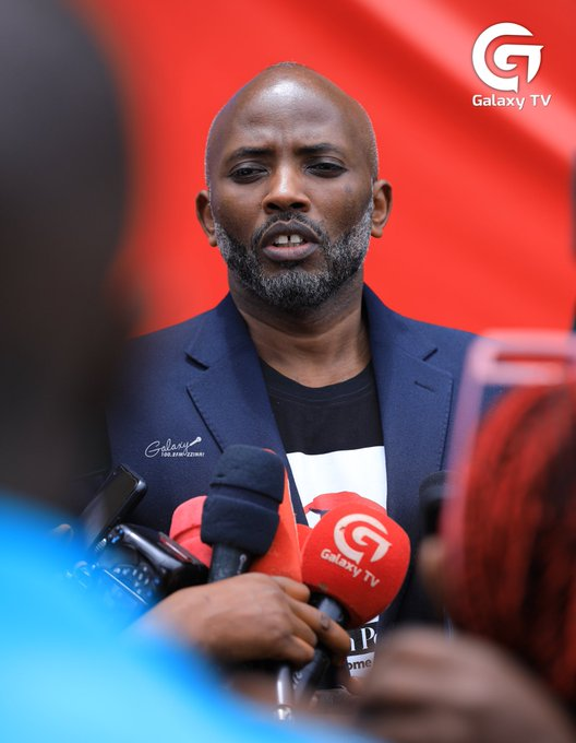 edmond_254's tweet image. A visionary. A game changer. A leader who doesn’t just talk about the future he builds it.If leadership was a person, it would look a lot like Prof.@ReachDrMuganga 
JOIN HIM TODAY AS HE TALKS ABOUT THE NEED FOR AI IN OUR SYSTEM OF EDUCATION In a series of #manormachine @VUKampala