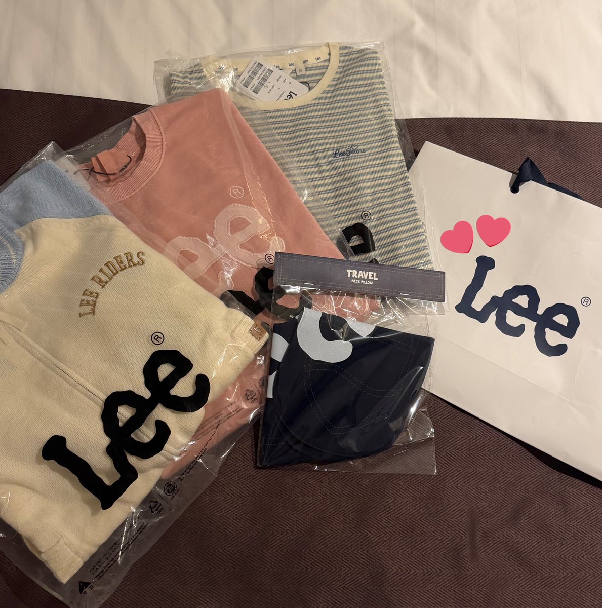 🐰🩷 tweet media