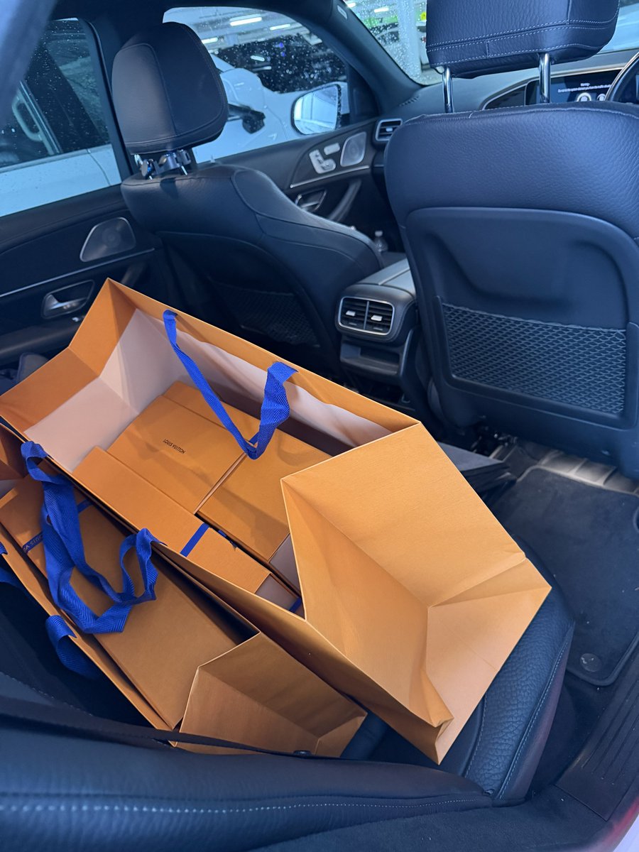 通透 Lee tweet media