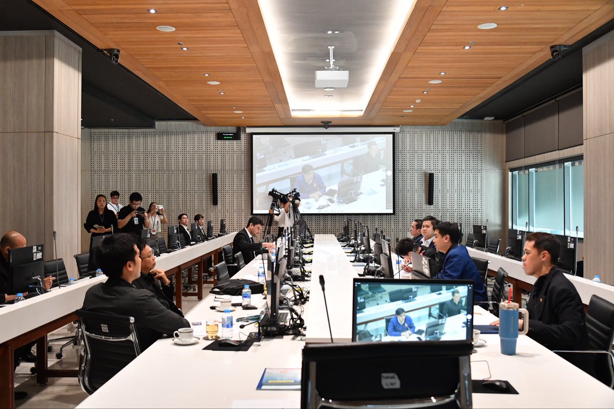 Parit Wacharasindhu (Itim) tweet media