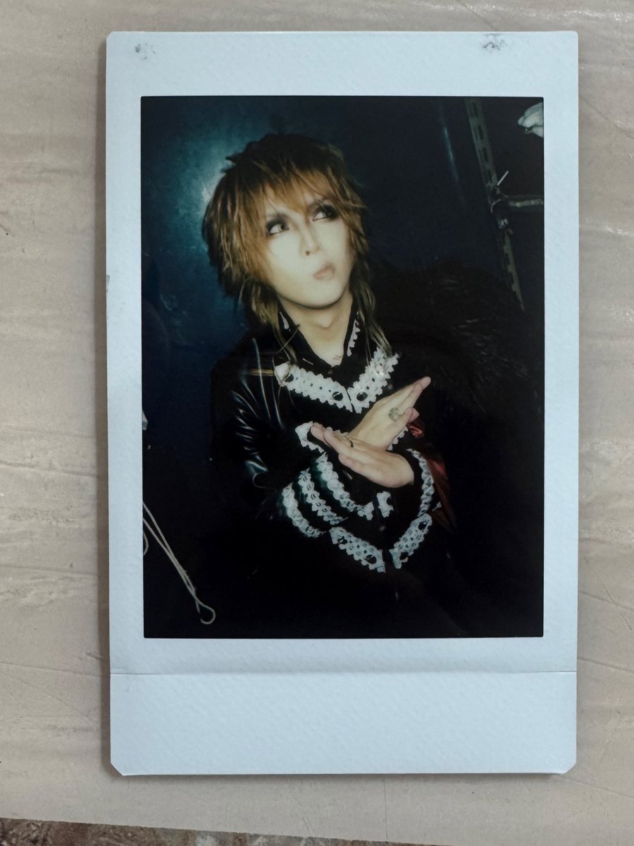 balus🦖♡ tweet media