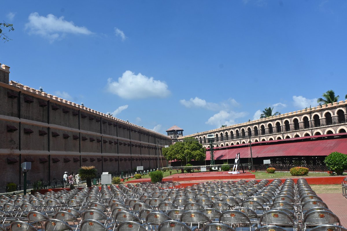 THE NETAJIAN tweet media