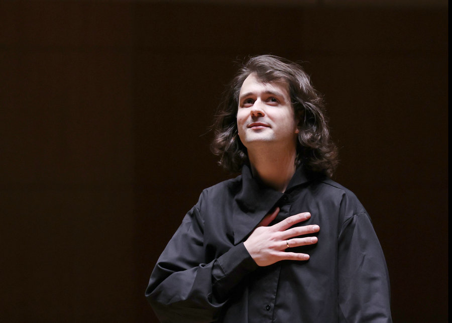 Performing Arts in China tweet media