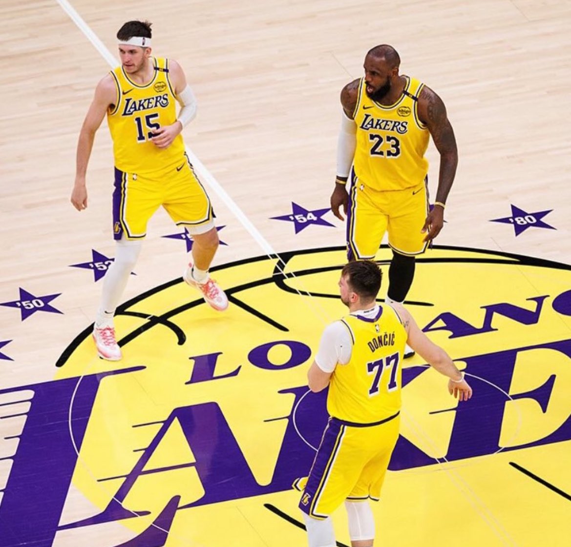 Pisou Na Linha | NBA 🏀🇧🇷 tweet media