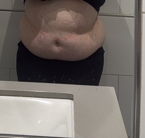 Senia | EDtwt tweet media