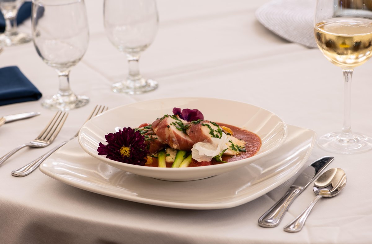 DoubleTree by Hilton Portland tweet media