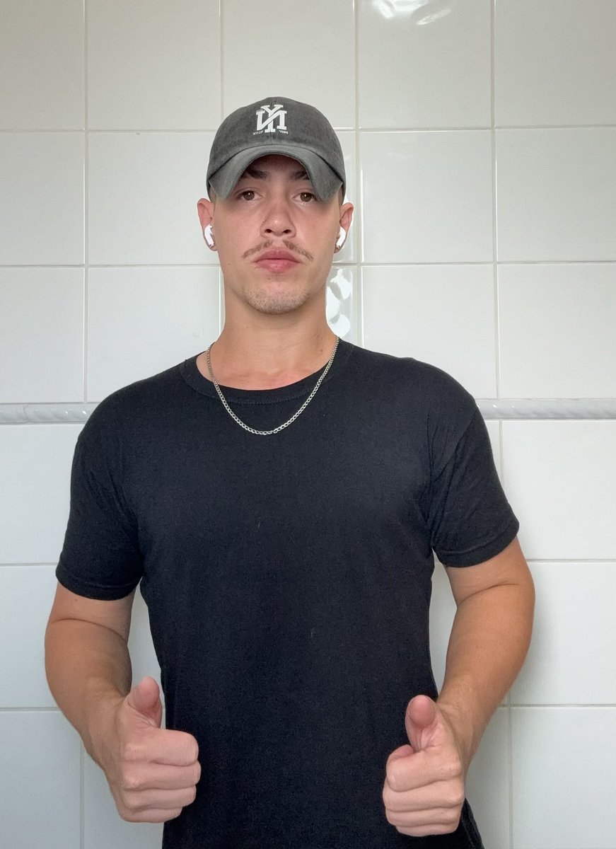 Leu brutal paraíso╋━ tweet media