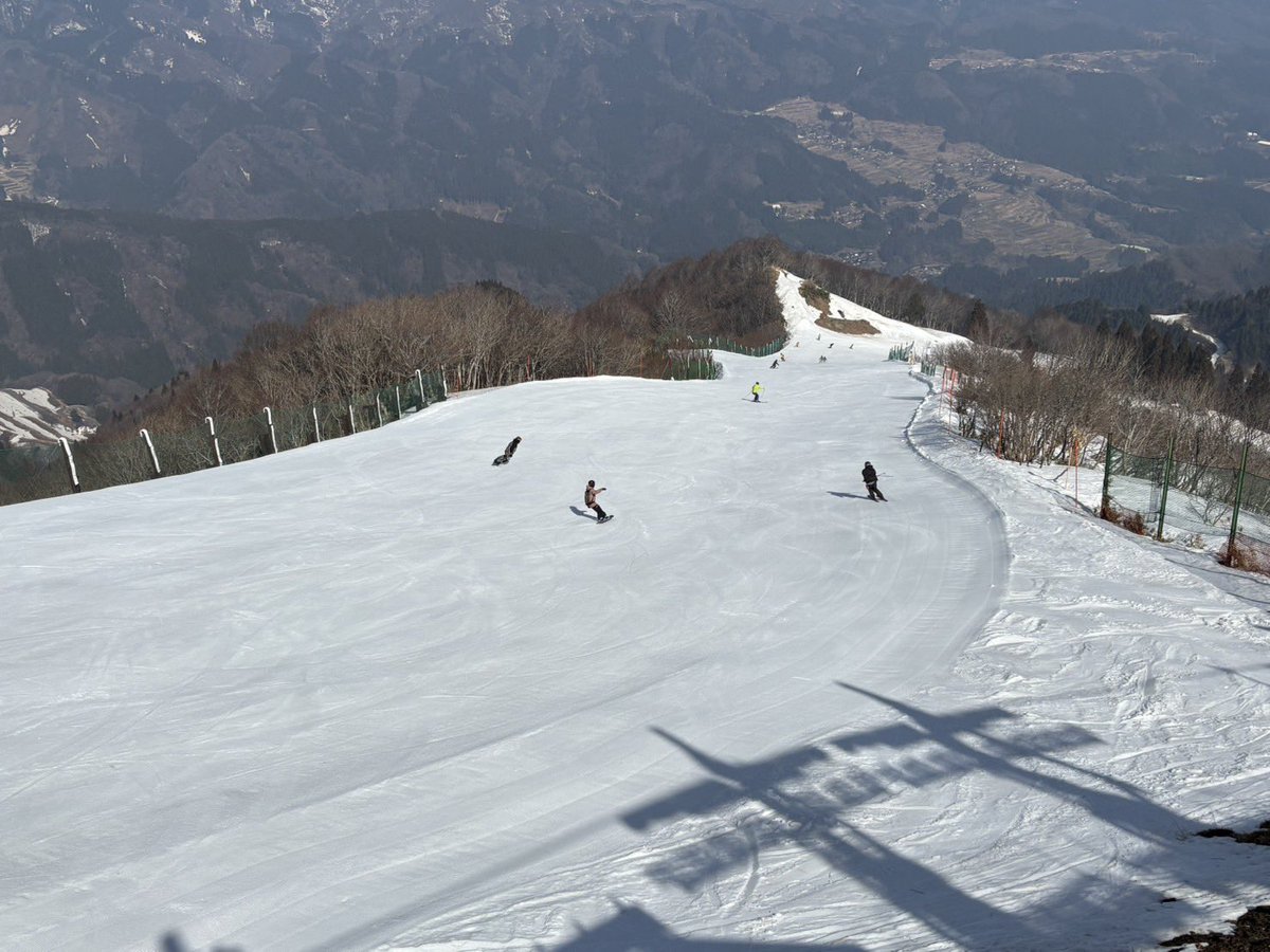 ハチハチ北スキー場 ハチ北は4/5まで！ tweet media