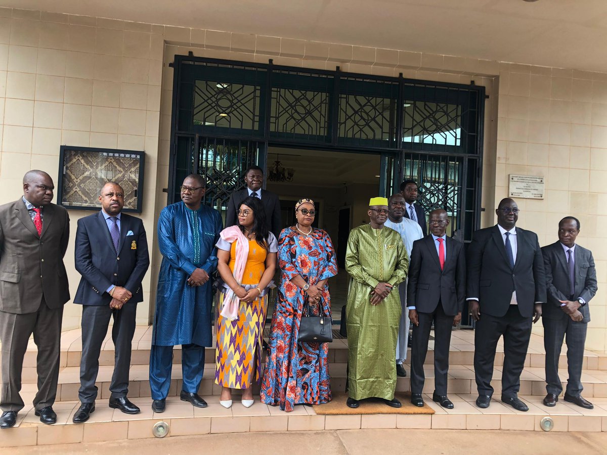 Ministère de l'Industrie et du Commerce tweet media