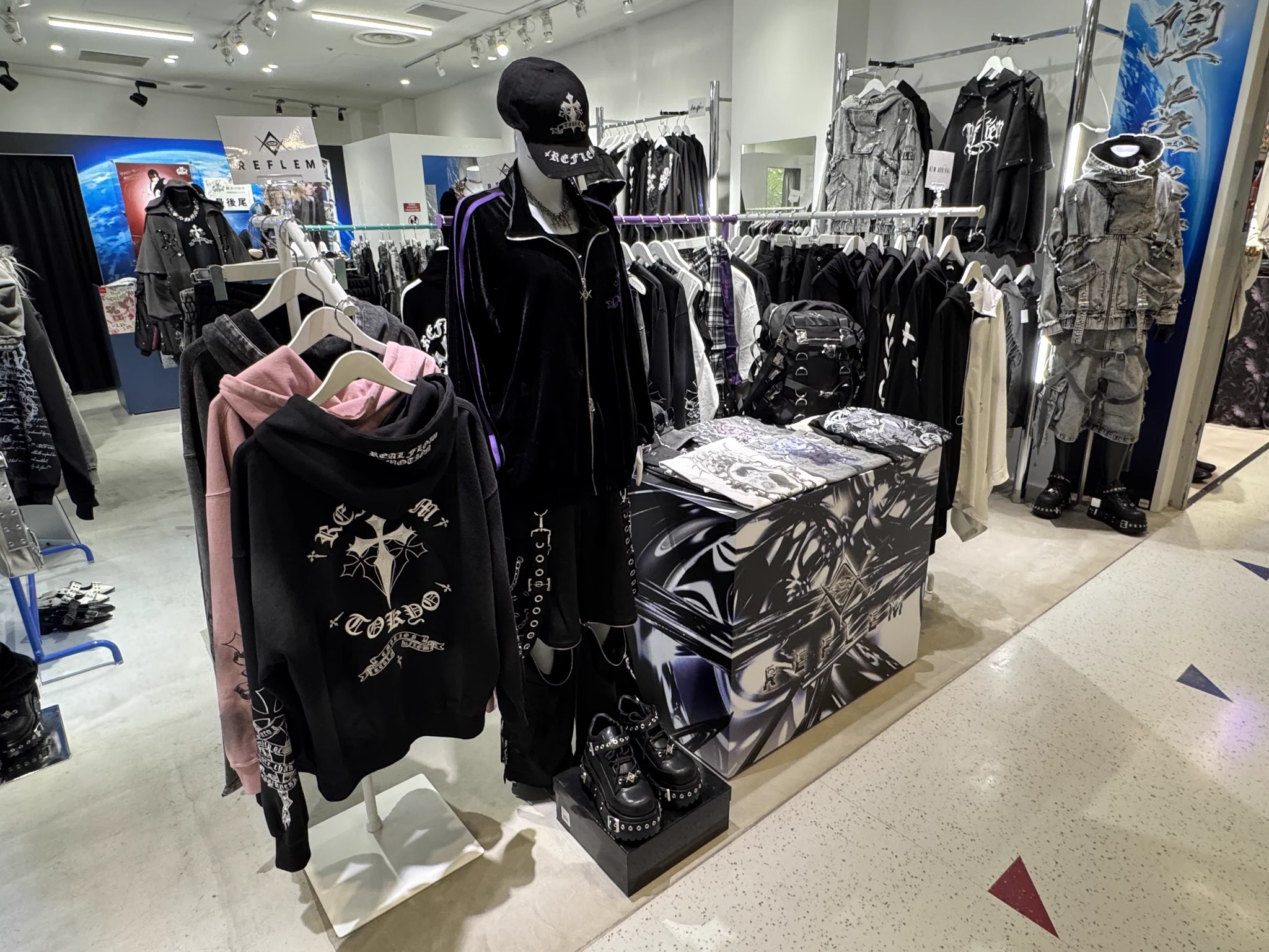 アクロトーキョー｡HEP FIVE大阪梅田店 on X: 