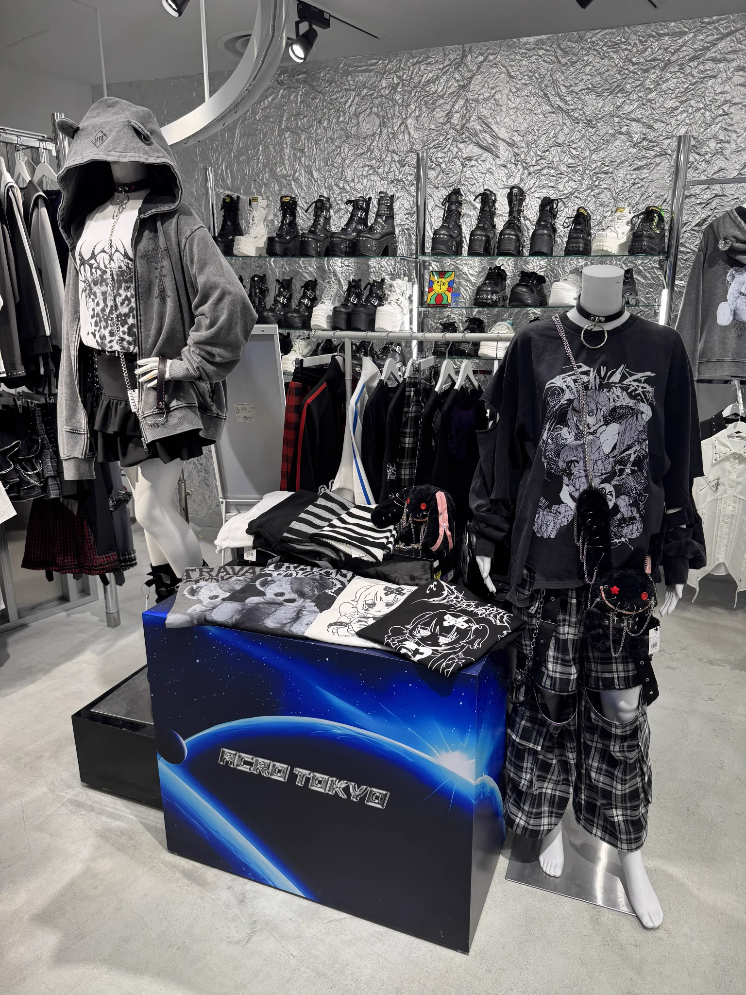 アクロトーキョー｡HEP FIVE大阪梅田店 on X: 
