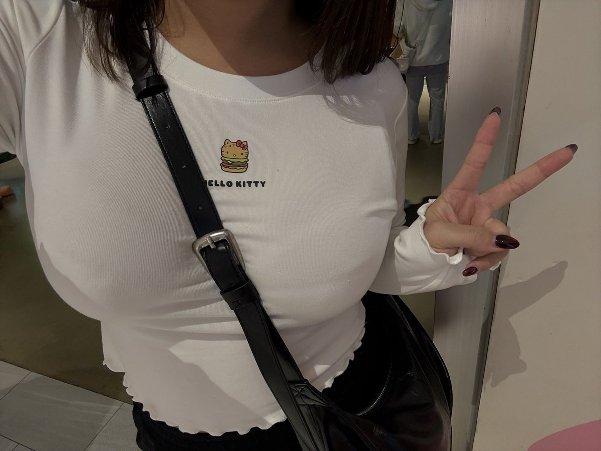 Mimi🐱(ins:Mimi_52099) tweet media