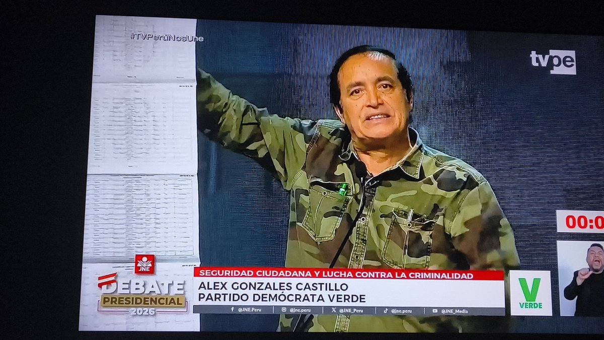 comandanteCAVT1201 tweet media