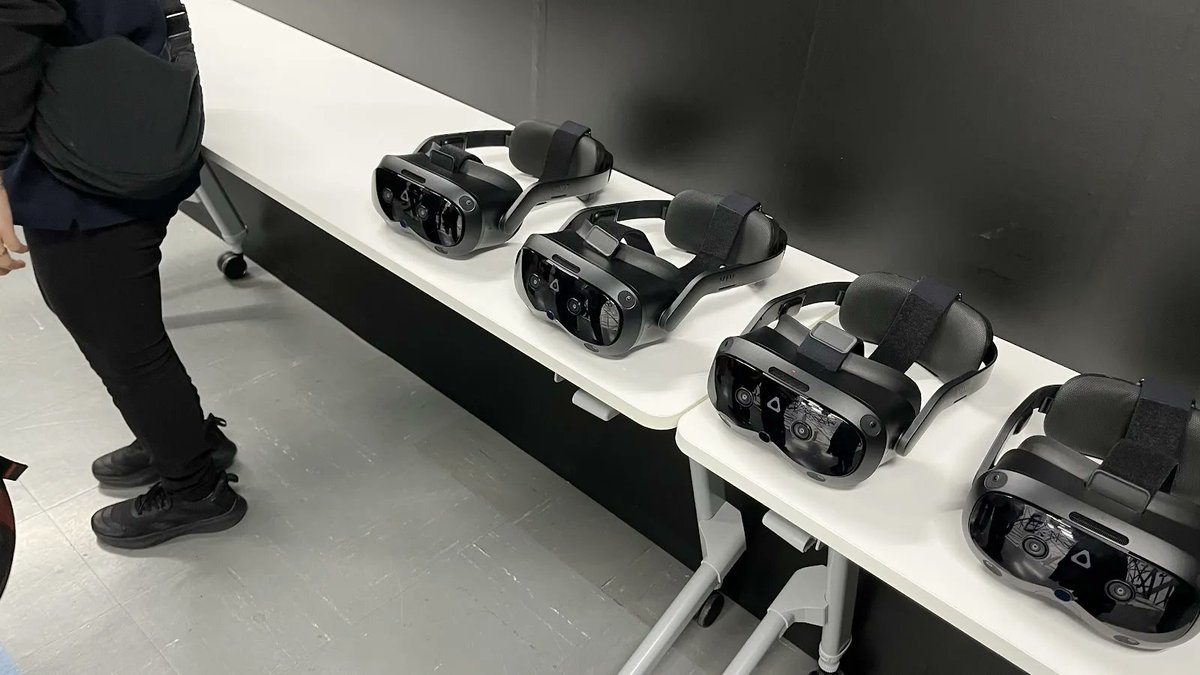 MoguLive tweet media