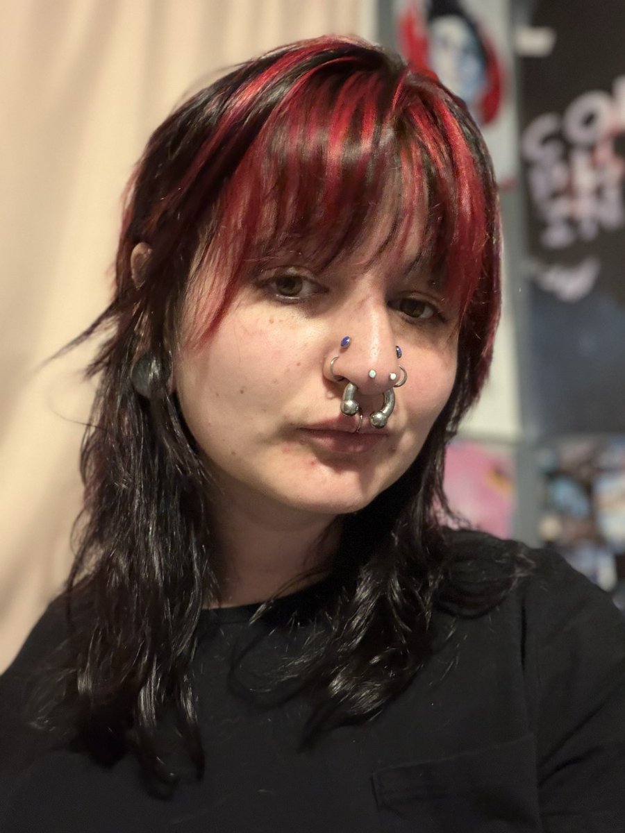 cold hard bitch🍊🧊 | ISO HAYTOUR 4/4 TIX tweet media