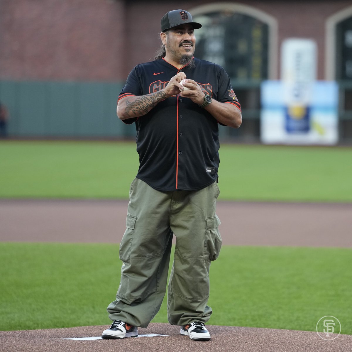 SFGiants tweet media