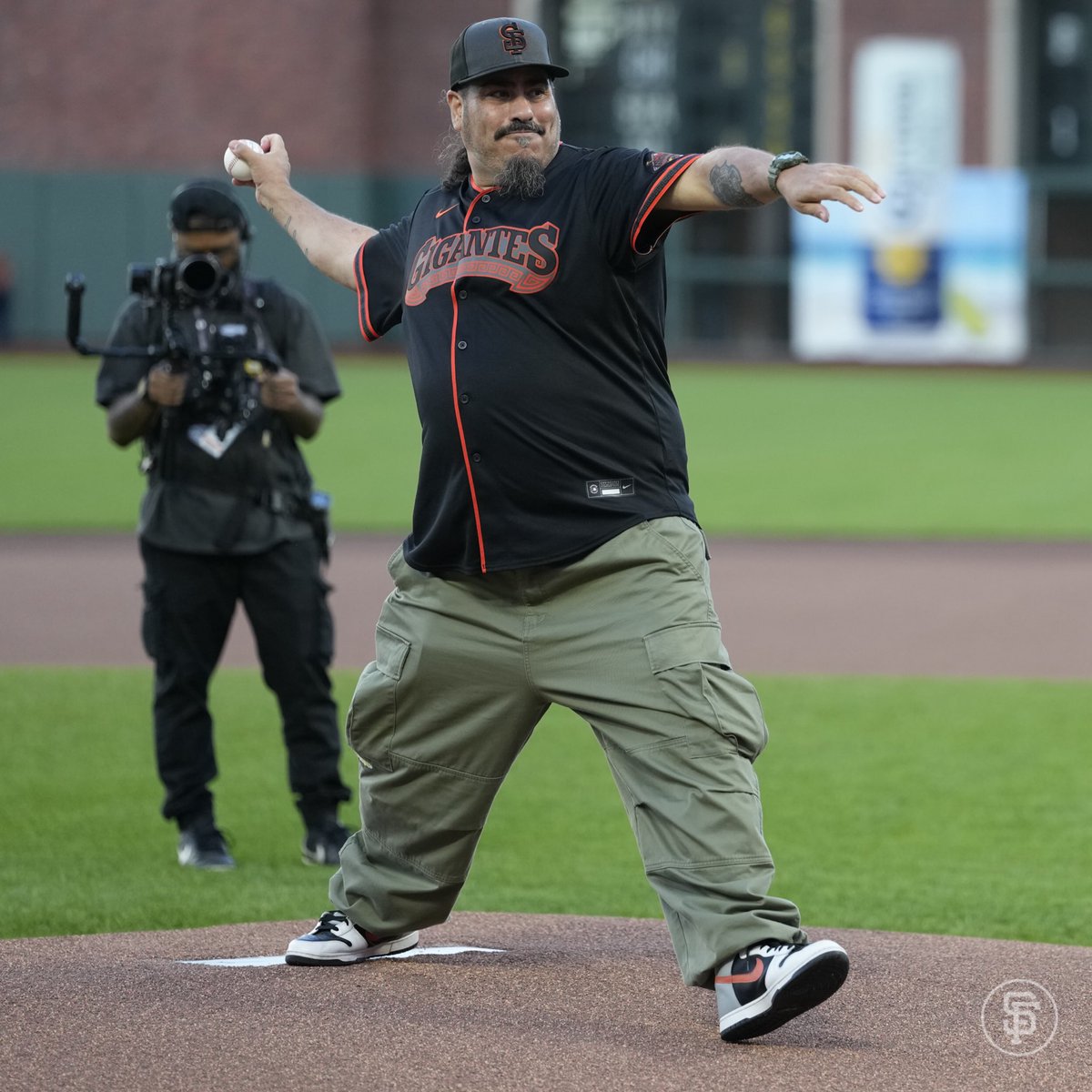 SFGiants tweet media