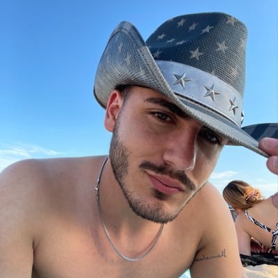 sofia pino tweet media