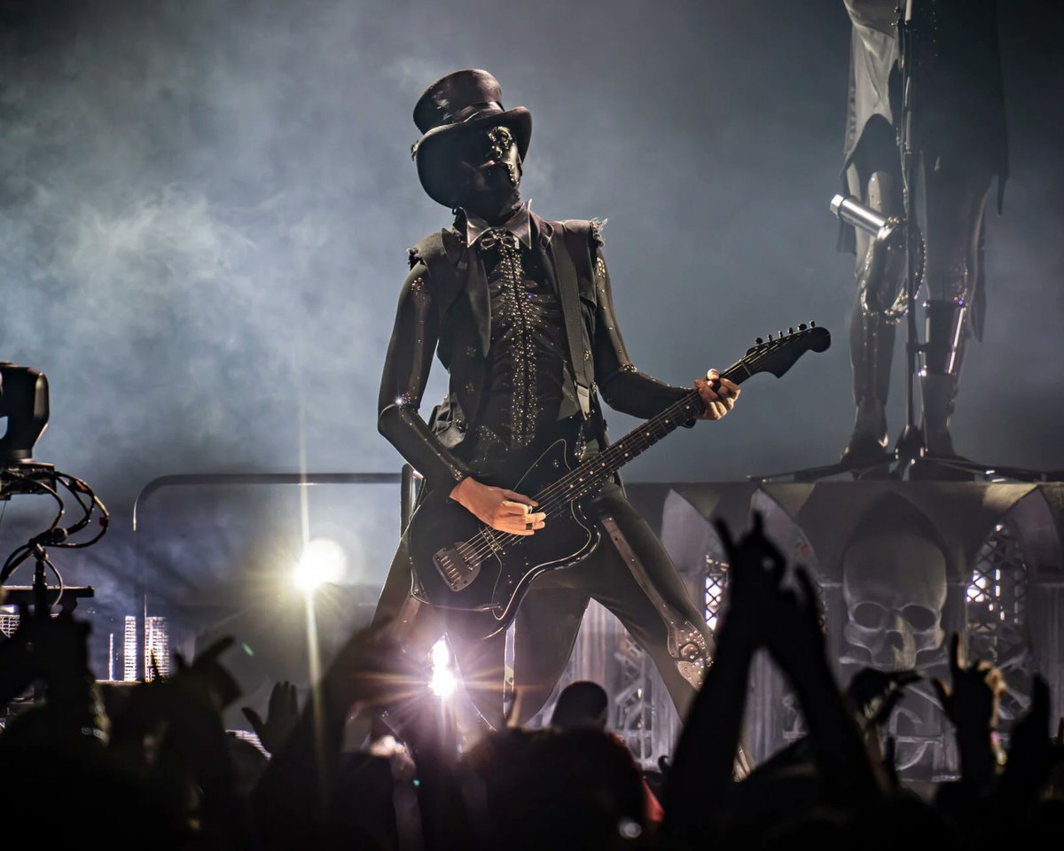 ghost archived tweet media