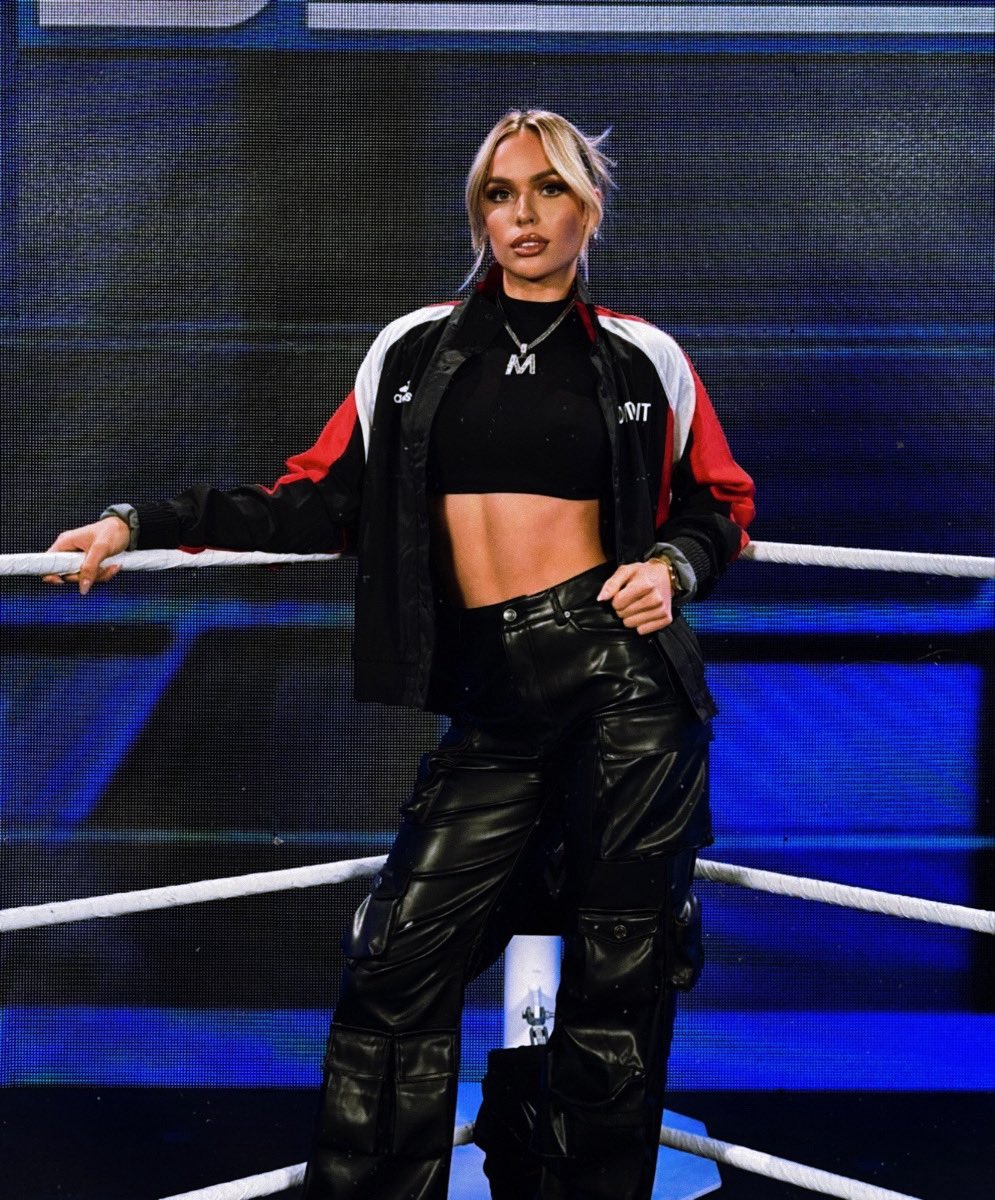 𝑴𝒂𝒙𝒙𝒊𝒏𝒆 𝑫𝒖𝒑𝒓𝒊 tweet media