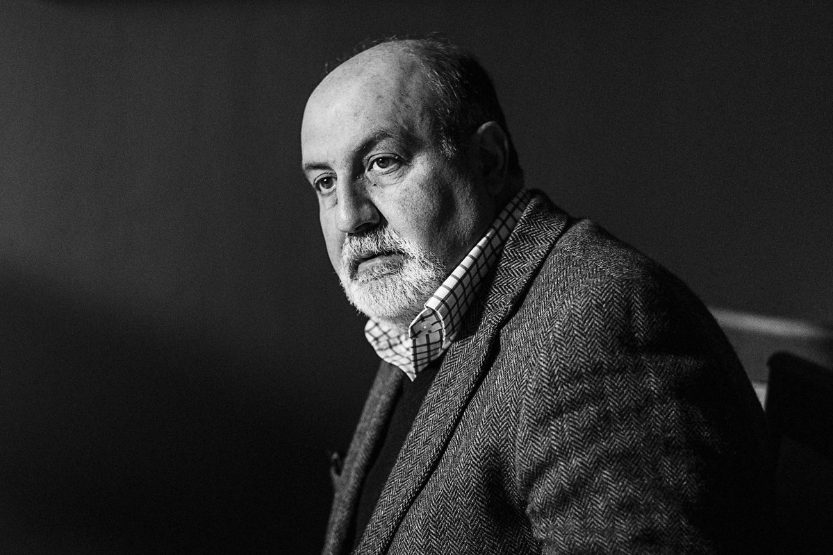 Reads with Ravi tweet media