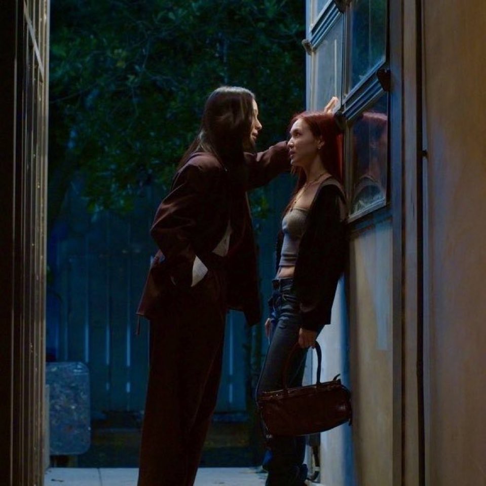 valen 𝄞𝄢 | gorya’s lawyer tweet media