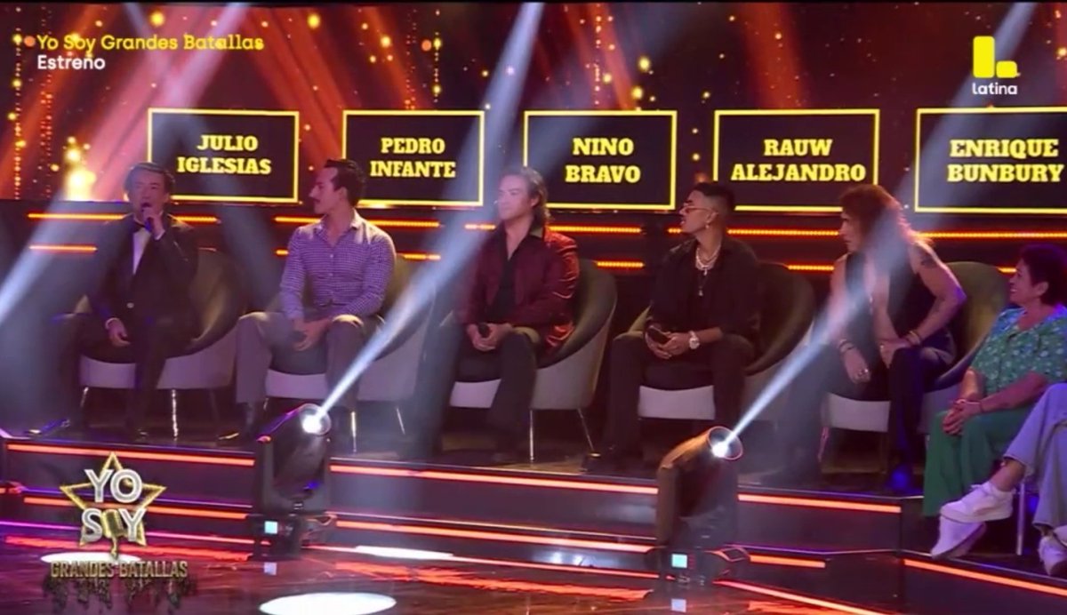 JHONN_FW tweet media