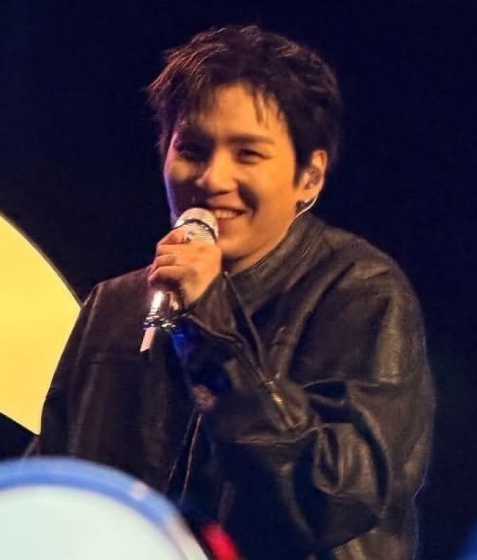 nοοr⁷ tweet media