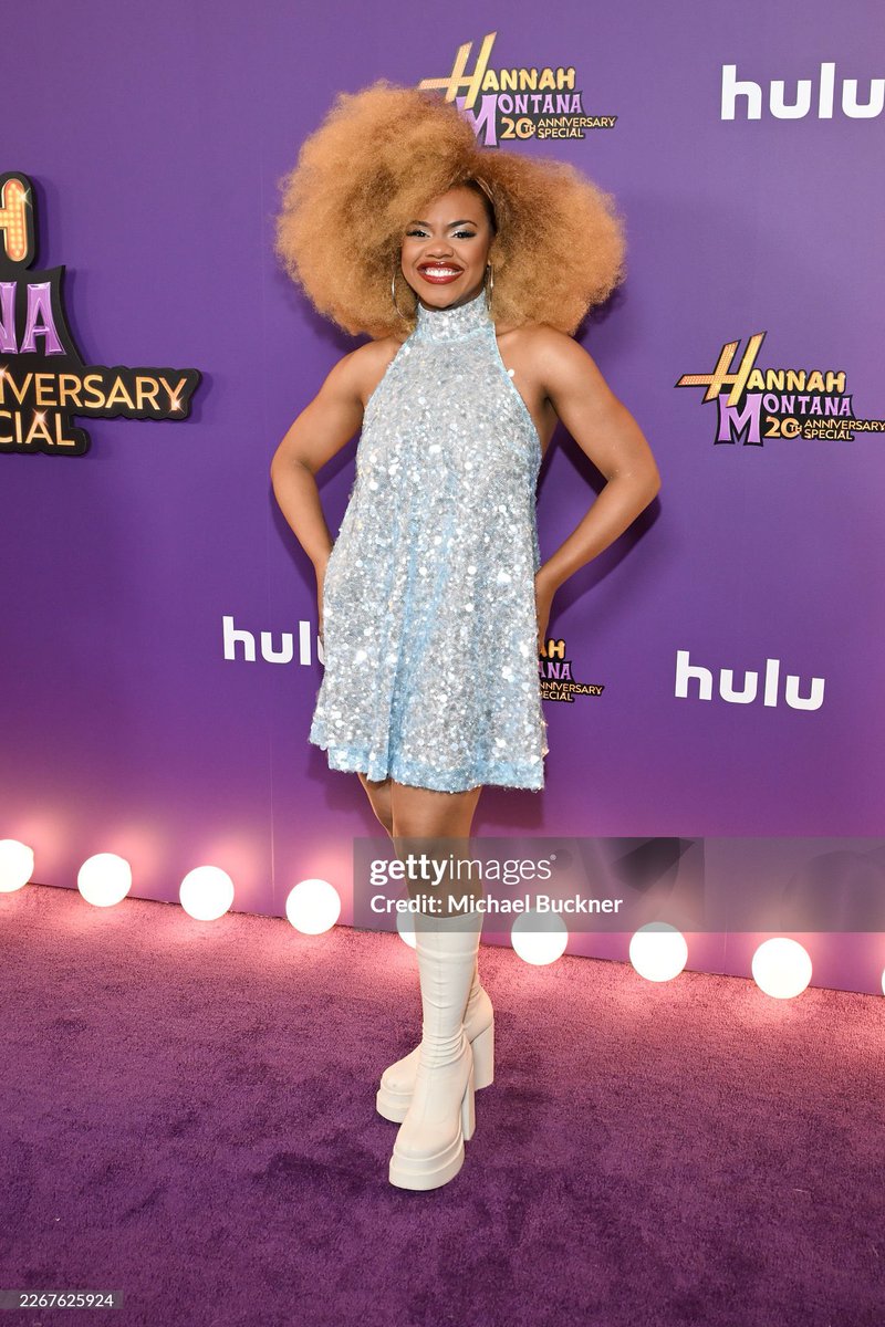 darlingshq tweet media