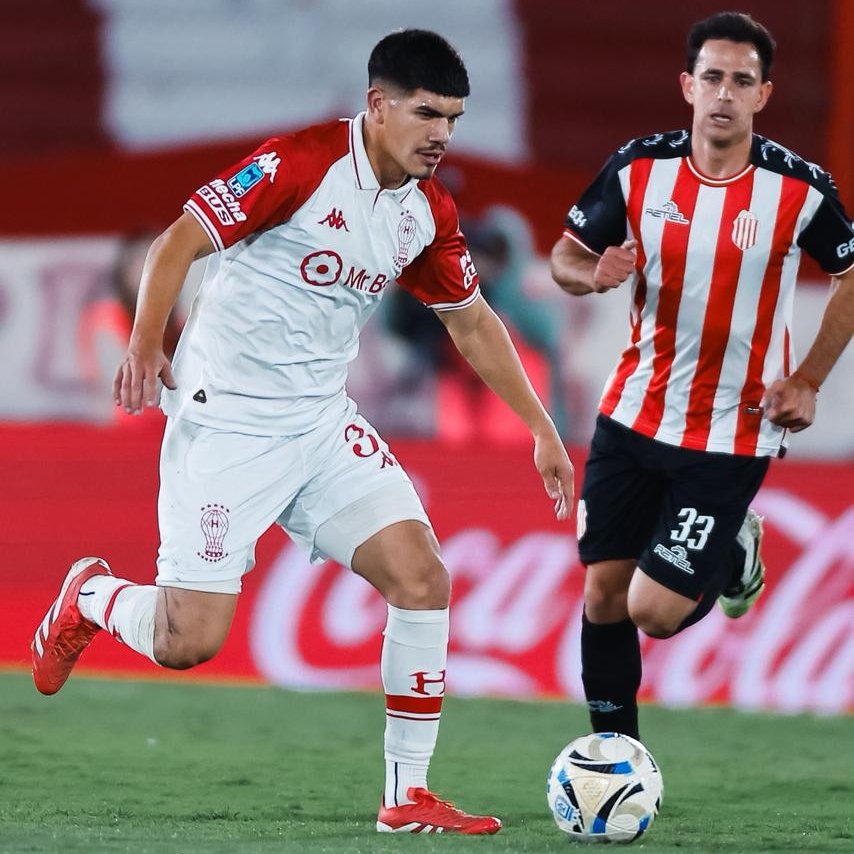 LigaAFA's tweet image. ¡Arcos cerrados en el Ducó!

@CAHuracan y @barracascentral terminaron 0 a 0 por la #Fecha12 del #TorneoMercadoLibre 2026 🏆

👉🏻 @ML_Argentina 
📷 Prensa clubes