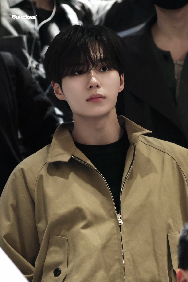 𝐬𝐮𝐧𝐜𝐥𝐨𝐯𝐚 tweet media